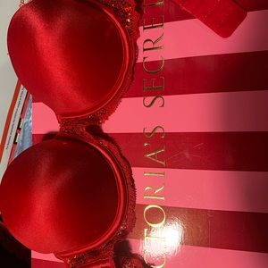 Victoria secret Pink Bra bonnet 34B